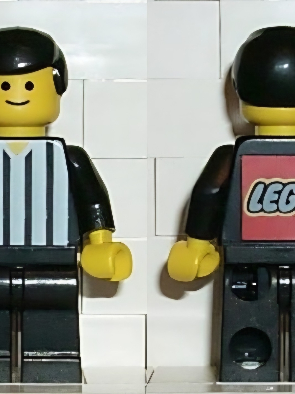 LEGO 2002 Japan Coca- Coka World Cup Referee 4454 Minifigure Rare Vintage Japan